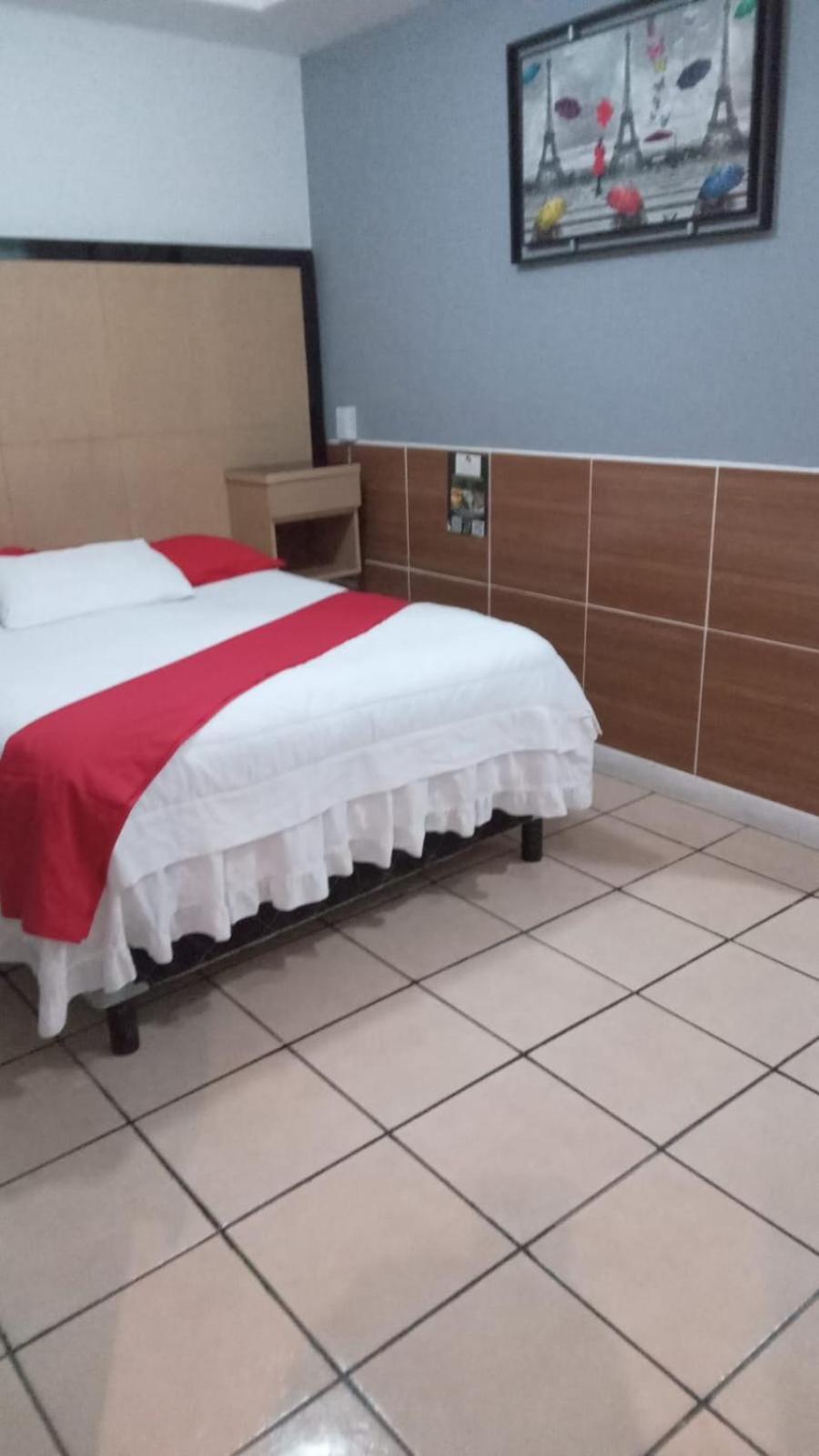 Puerto Aeropuerto Hotel 3*